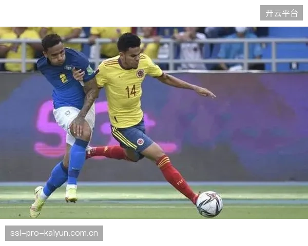哥伦比亚迎世界杯首秀,洛伦佐或沿用预选赛4-2-3-1阵型考验亚洲新锐防线。 哥伦比亚迎世界杯首秀,洛伦佐或沿用预选赛4-2-3-1阵型考验亚洲新锐防线。
